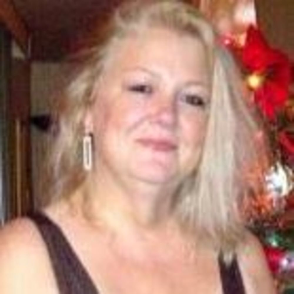 Meet your Posher, Liz